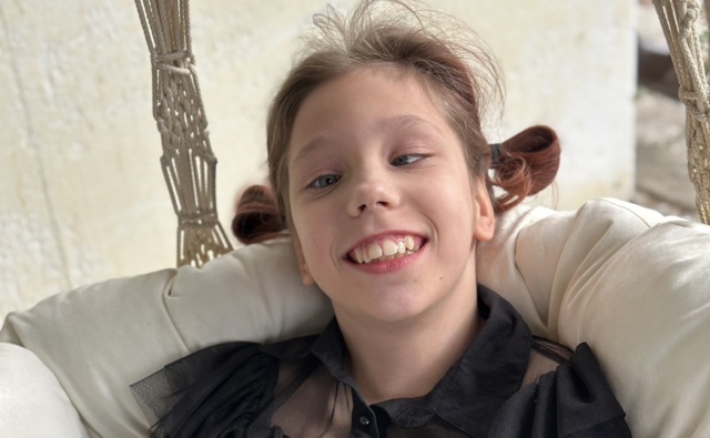 Thumbnail for - Пынзарь Алиса, 12 лет, грубая физическая задержка развития, ДЦП